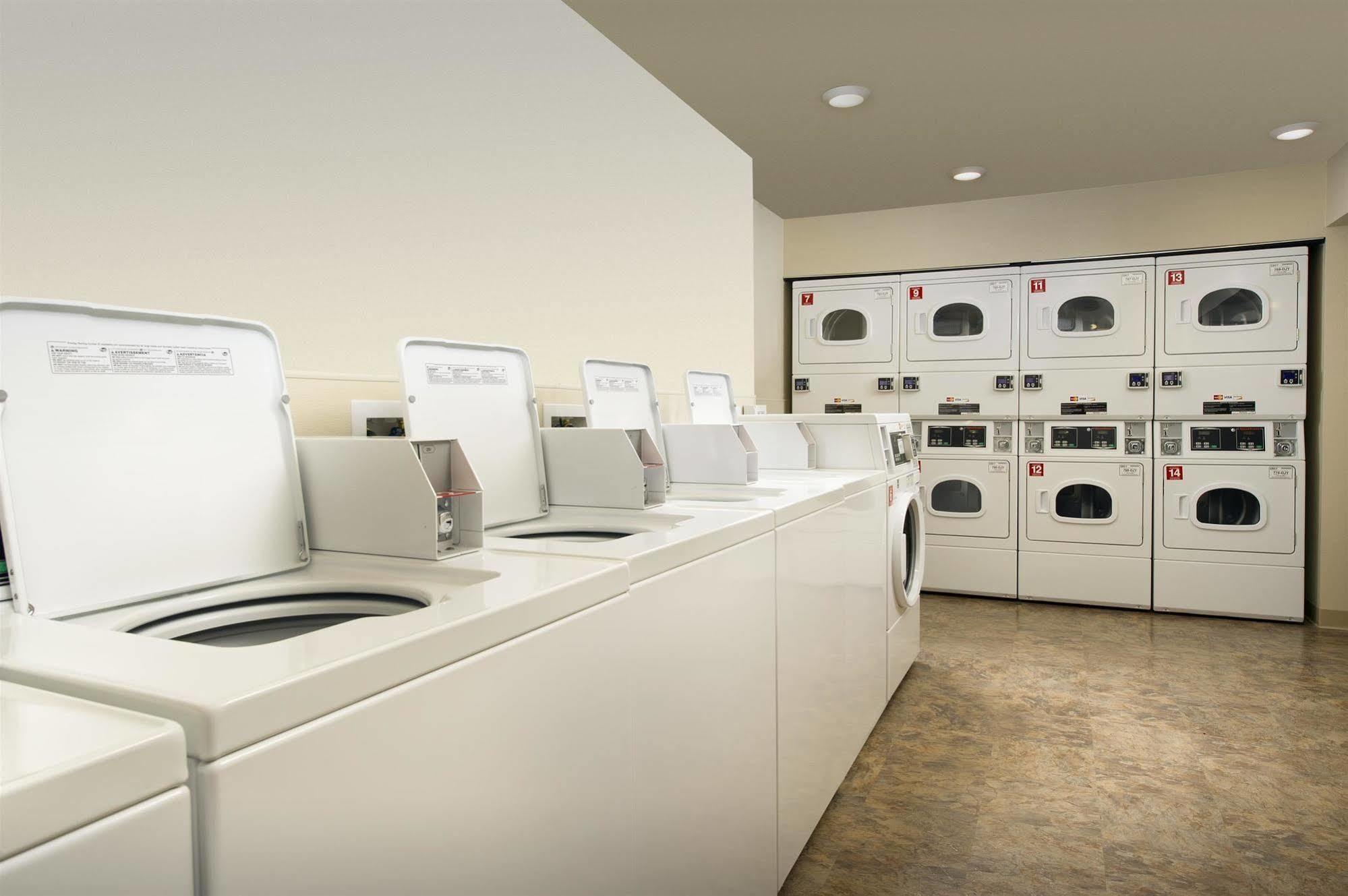 Extended Stay America Suites - Denver - Airport Aurora Ngoại thất bức ảnh